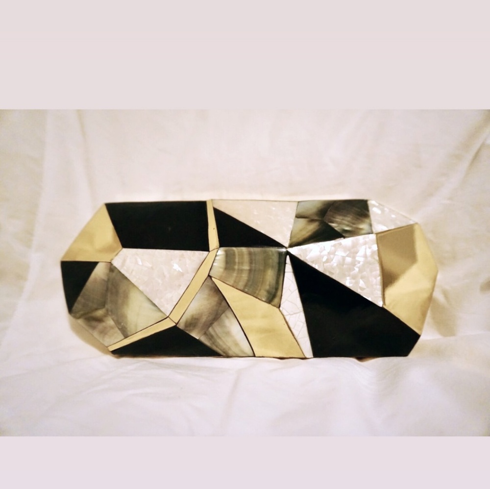 Rare RAFE New York Maryanne Faceted Minaudiere